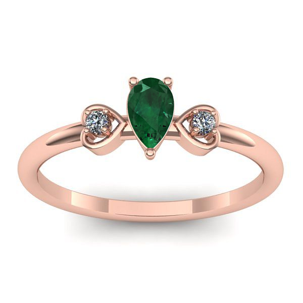 Inel de logodna cu smarald lacrima