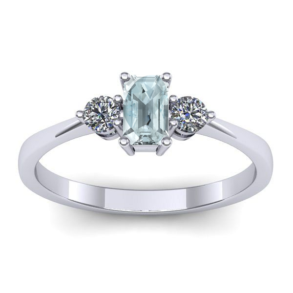 Inel de logodna cu aquamarin dreptunghiular