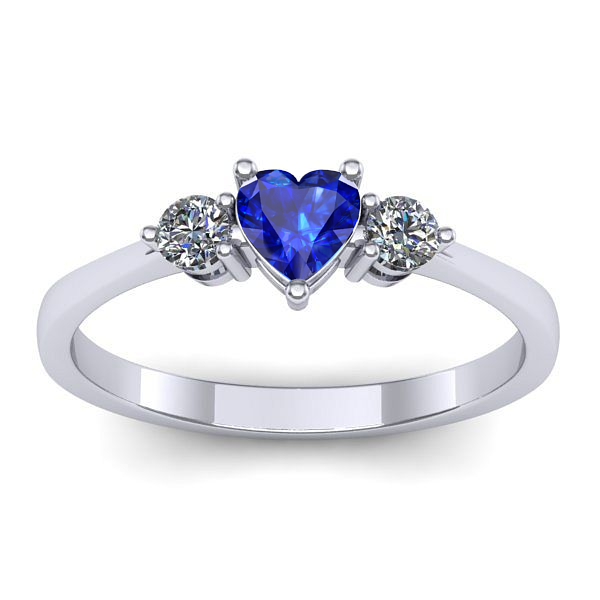 Inel cu safir inima