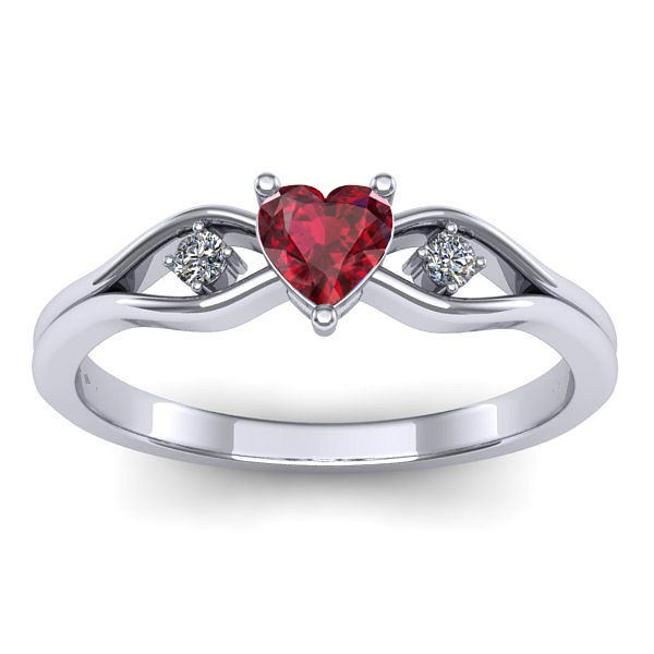 Inel de logodna cu rubin inima