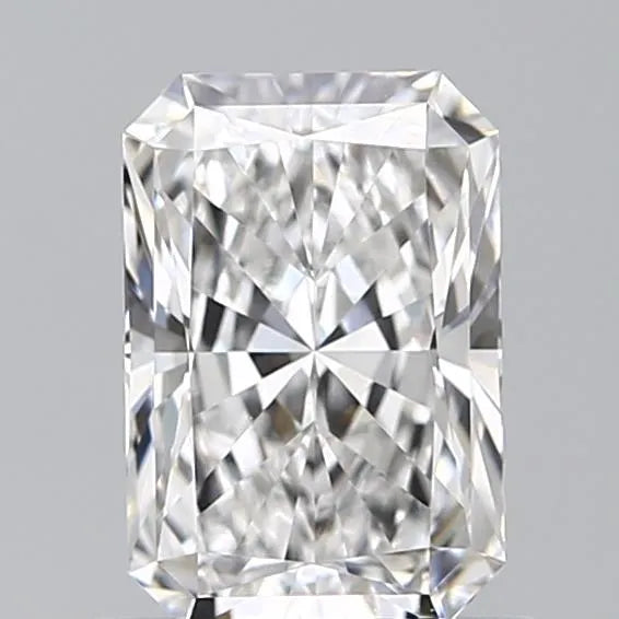 1.00ct Radiant Lab Grown Diamond (Colour D, Clarity VVS2, IGI Certified)