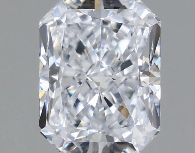 1.02ct Radiant Lab Grown Diamond (Colour E, Clarity VVS2, IGI Certified)
