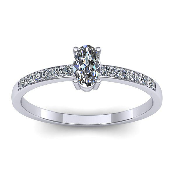 Inel de logodna cu diamant natural oval