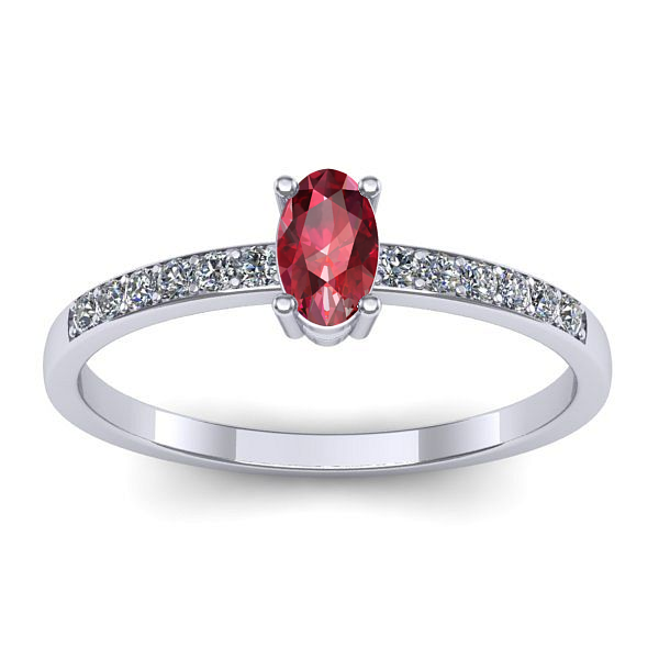 Inel cu rubin oval